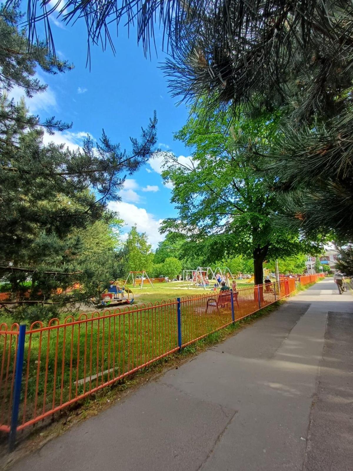 Rodzinny Apartament Blisko Hali Stulecia I Zoo Vratislav Exteriér fotografie