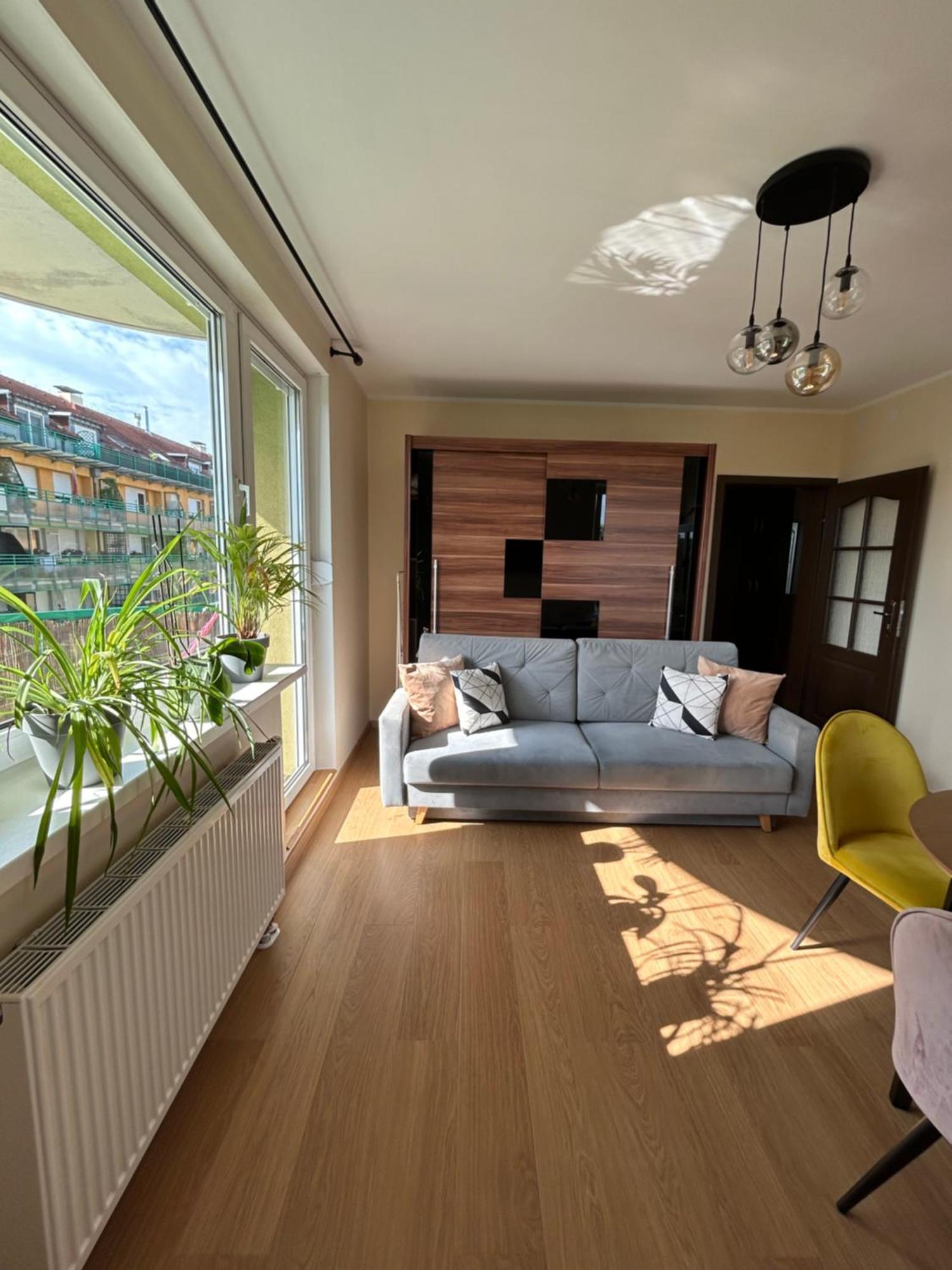 Rodzinny Apartament Blisko Hali Stulecia I Zoo Vratislav Exteriér fotografie