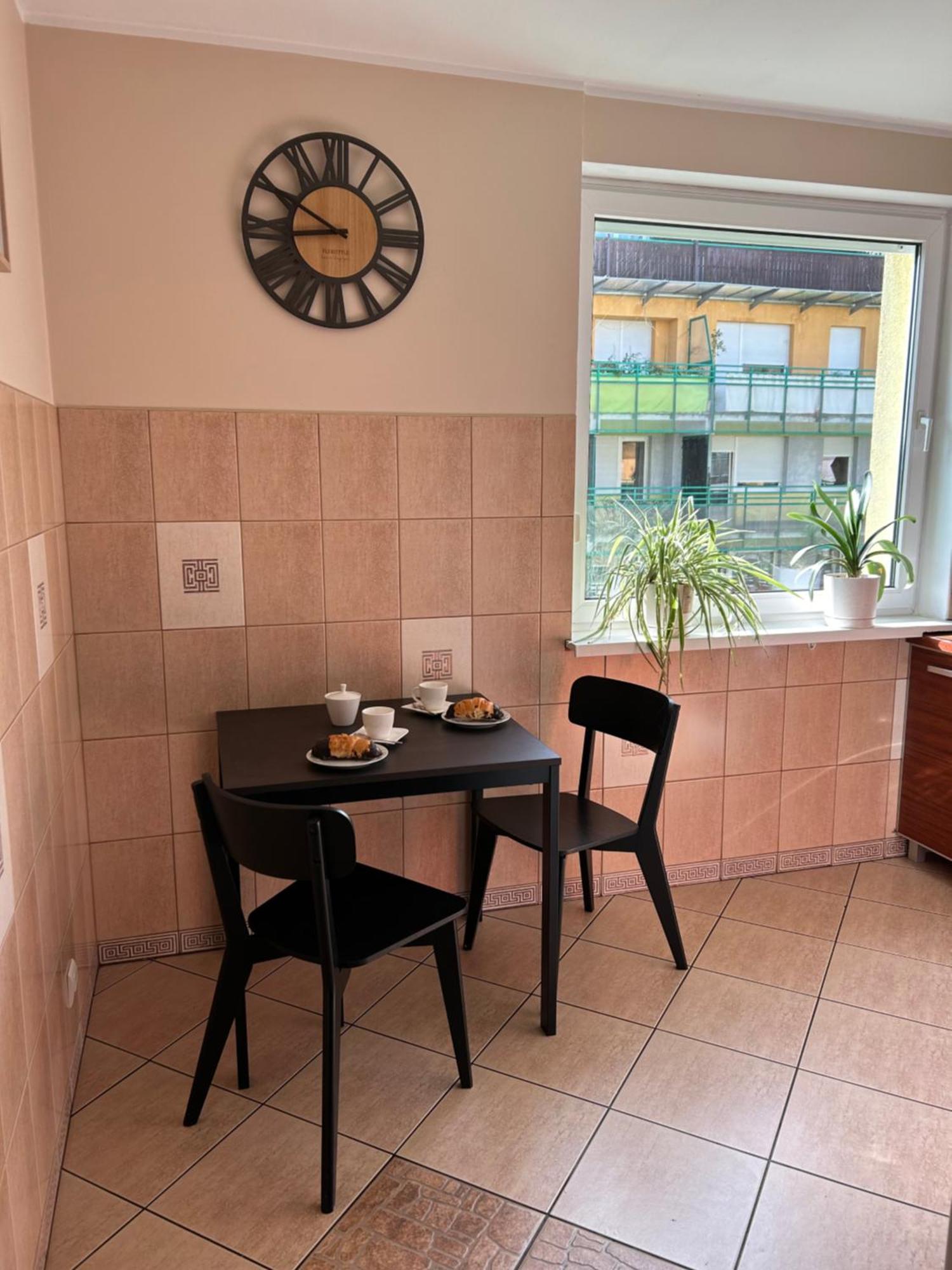 Rodzinny Apartament Blisko Hali Stulecia I Zoo Vratislav Exteriér fotografie